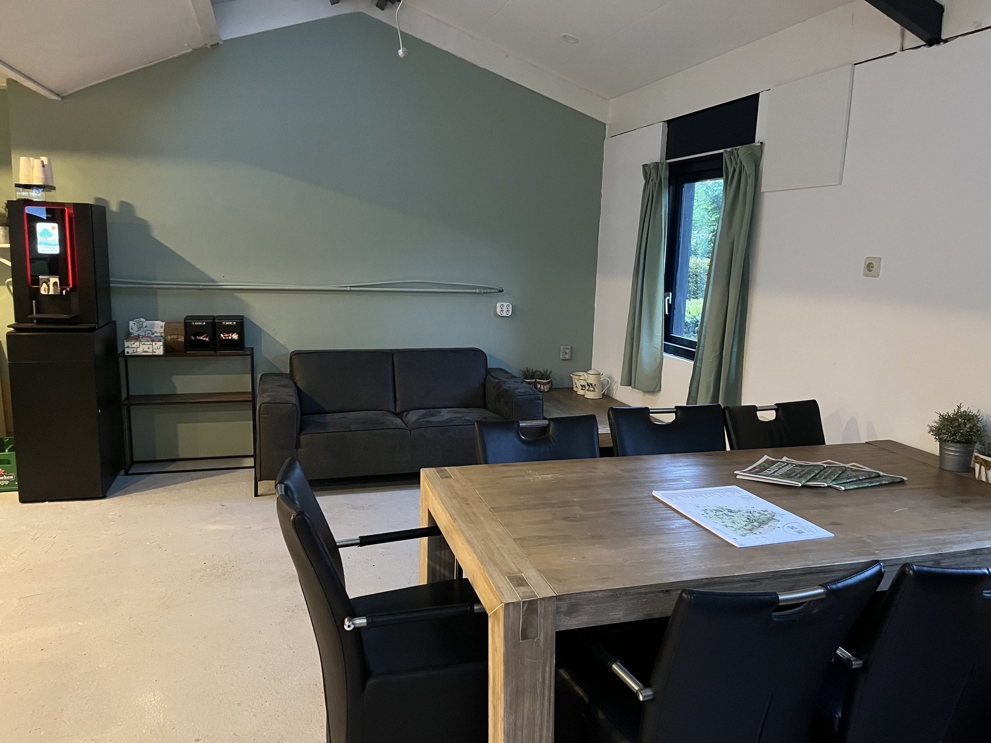 Huuskamer 4