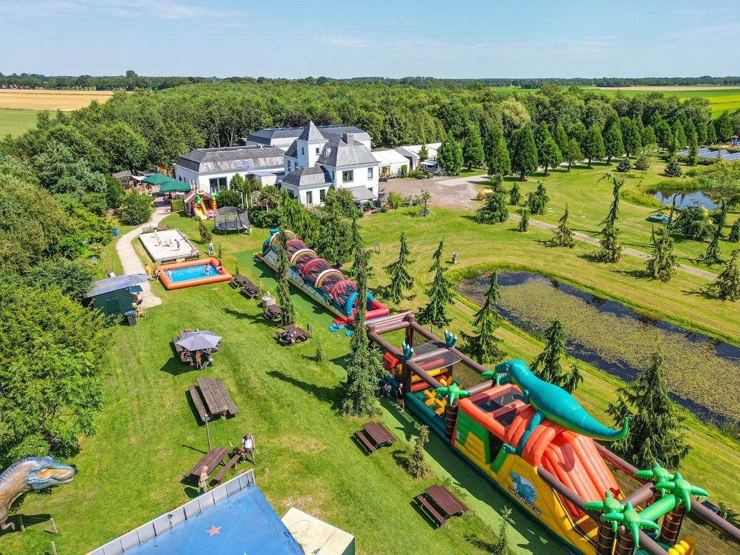 Dinopark en Landgoed Tenaxx