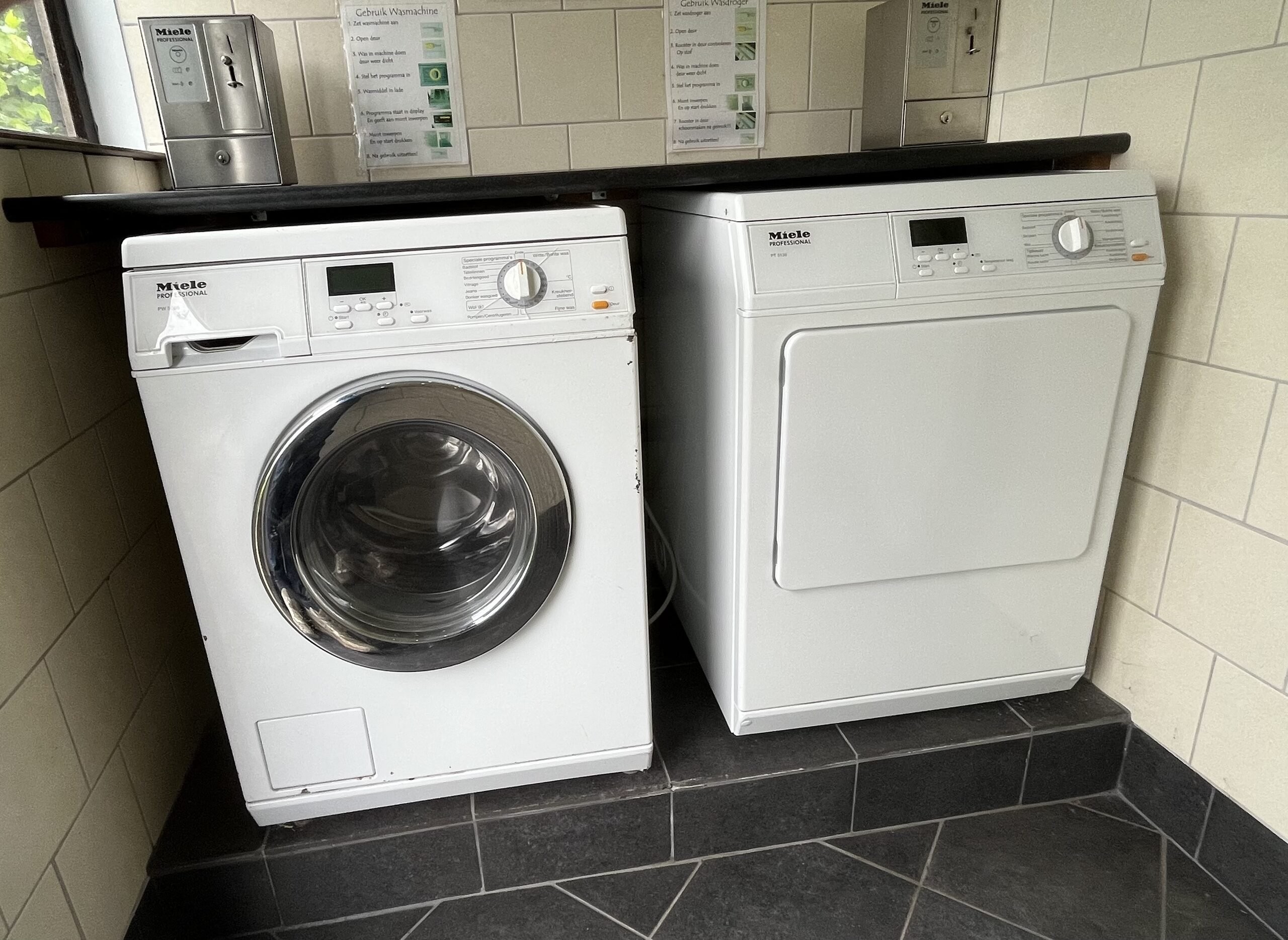 Wasmachine en droger